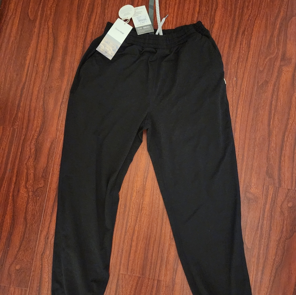 Vuori boyfriend joggers